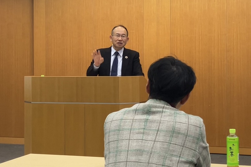 ���C��i�Q